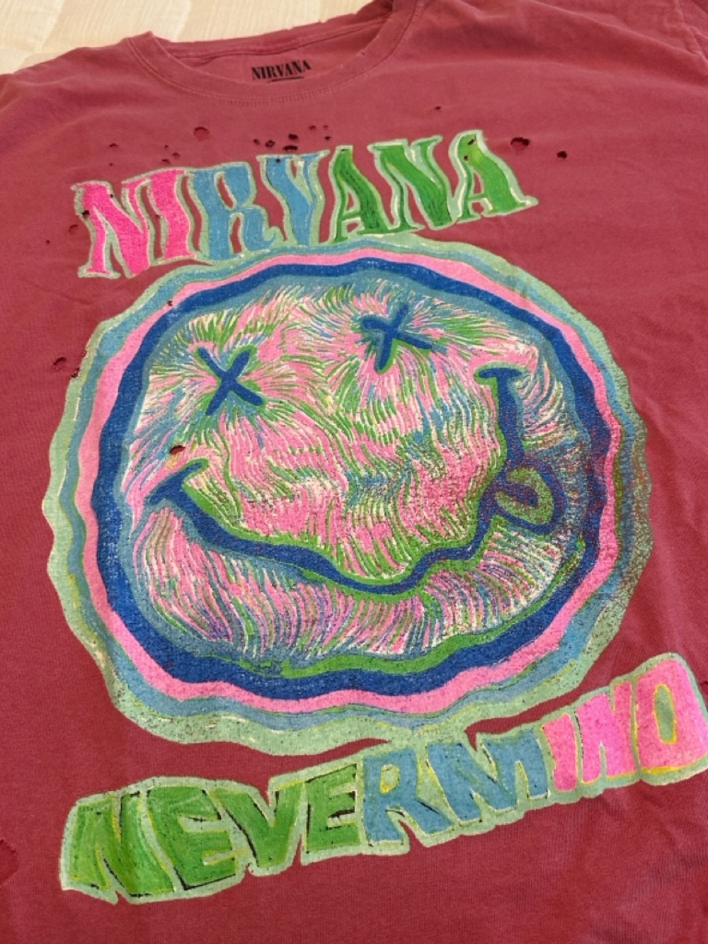 NWOT Urban Outfitters Nirvana Graphic Tee - Picture 5 of 9